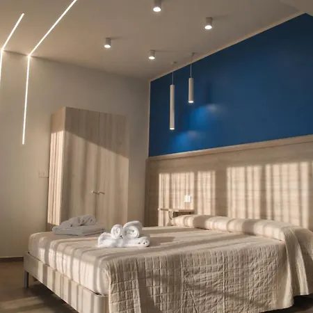 Alojamento de Acomodação e Pequeno-almoço Colonna 4*
